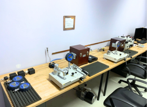 Pressure and Vacuum Metrology Laboratory Room